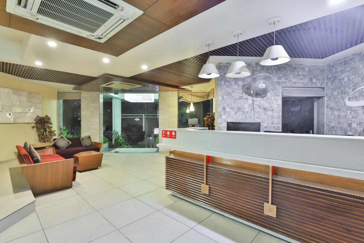 אחמדאבאד Hotel Chicago מראה חיצוני תמונה