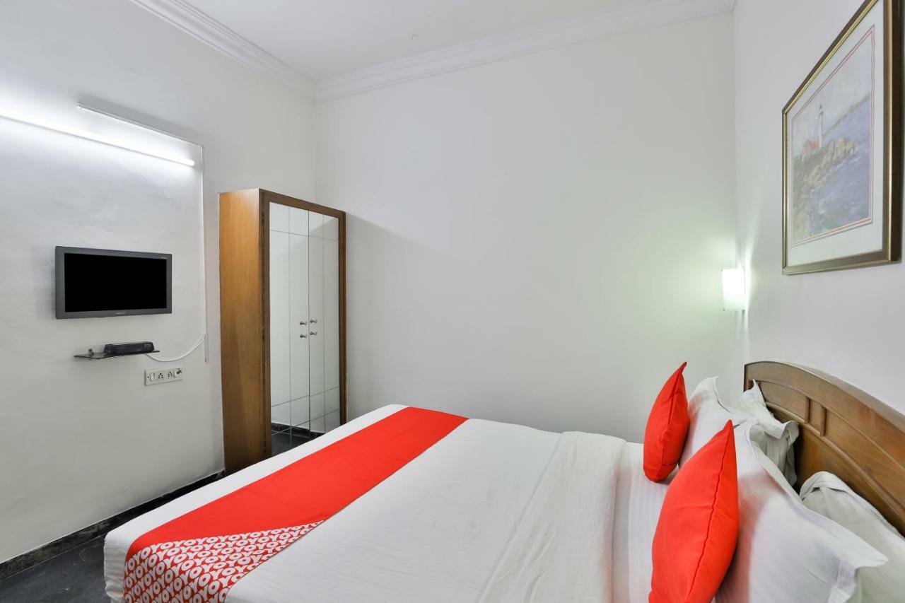 אחמדאבאד Hotel Chicago חדר תמונה