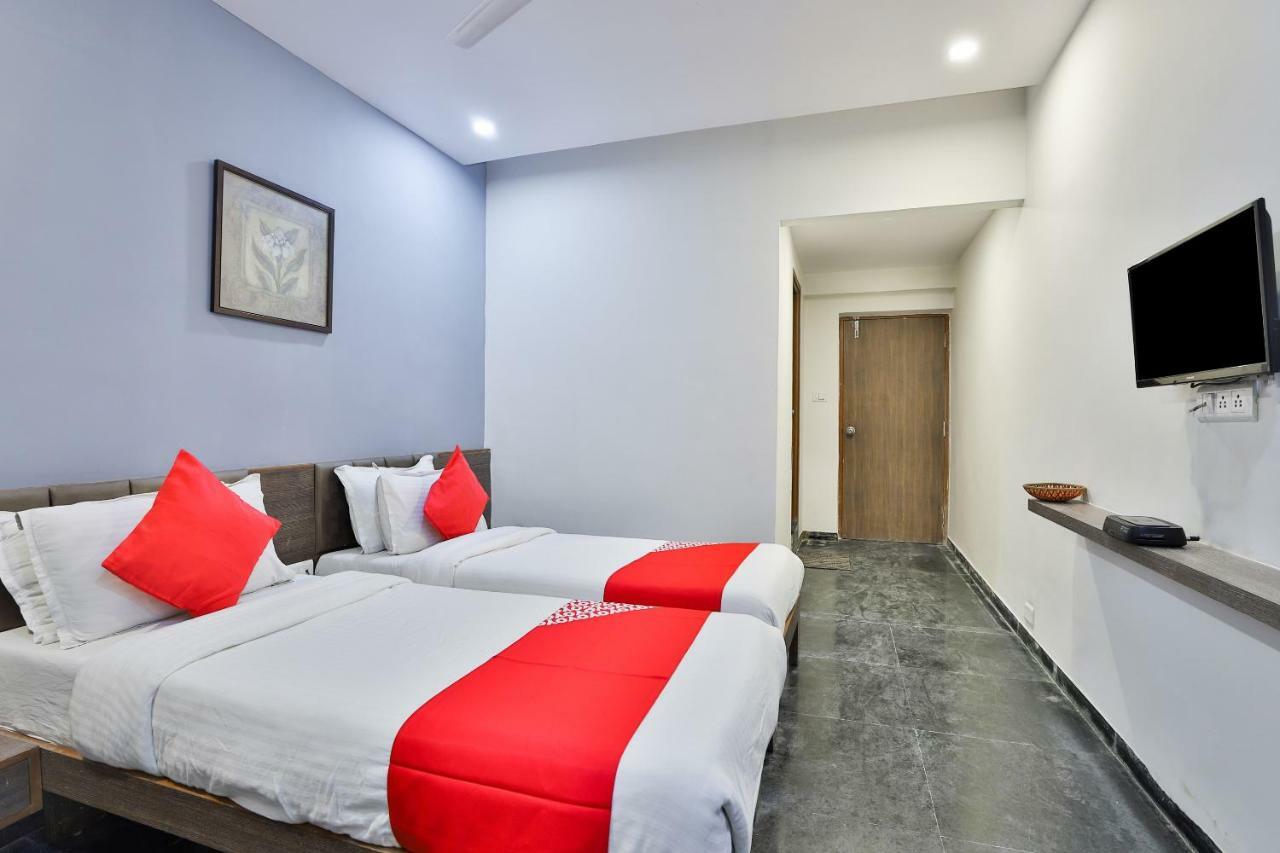 אחמדאבאד Hotel Chicago מראה חיצוני תמונה